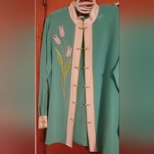 Bob Mackie embroidered tulip tunic with matching shell
